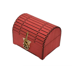 Cufaras Rosu din lemn, 14 x 10 x 11 cm, Casa & Stil de viata, Materiale de depozitare si sortare, Cutie depozitare, Prelucrarea lemnului, ARTYNOS