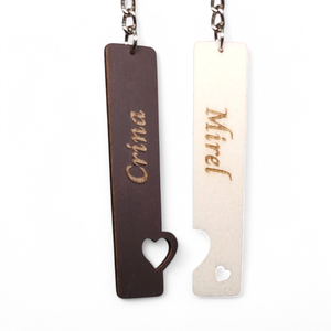 Breloc Cuplu din Doua Piese cu Personalizare a Numelui Prin Gravare, Geantă și husă, Accesorii genți, Breloc, Gravare, pirogravură, Prelucrarea lemnului, ARTYNOS