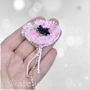 brosa floare de mac roz 3D cristal handmade  accesorii femei, bijuterii cadou accesorii sacou bijuterii handmade - Artynos.ro