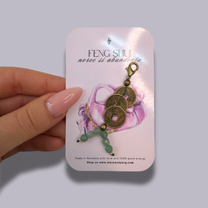 Talisman mic Feng Shui cu monede chinezesti si aventurin verde pentru portofel - Abundenta si noroc - Artynos.ro