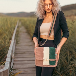 Poșetă croșetată n.01, Geantă și husă, Geantă pentru cumpărături, Geantă shopper, geantă tote, geantă textilă, Croșetat, ARTYNOS