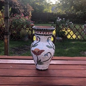 Amforă de mozaic cu model floral alb, Casă & Stil de viață, Accesorii pentru casă și grădină, Decorațiuni exterioare și de grădină, , ARTYNOS