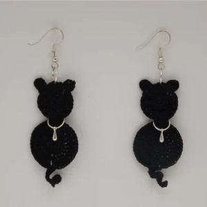 HandmadeByAlyCriss
