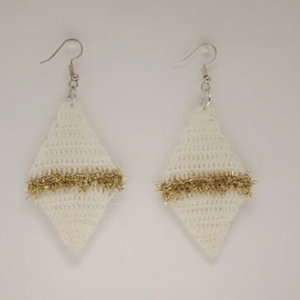 HandmadeByAlyCriss