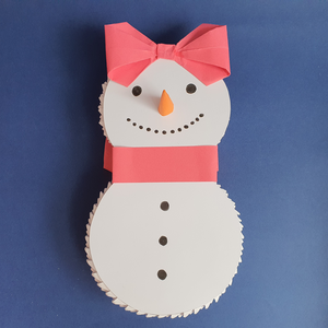Cutie dublă origami 3D fetiță de zăpadă Bebilina, Casă & Stil de viață, Accesorii pentru decorat casa, Decorațiuni de masă și decorațiuni pentru rafturi , Cutii decor, cutii de suveniruri, Arta de hârtie, ARTYNOS