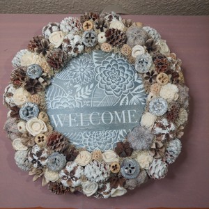 Coroană de primăvară - cu semn de bun venit, Casă & Stil de viață, Accesorii pentru decorat casa, Decorațiuni de geam și decorațiuni de ușă , Ornamente de ușă , , ARTYNOS