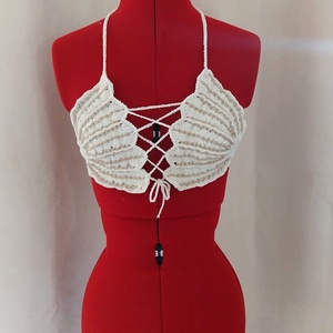 Top crosetat in forma de scoica , Imbracaminte si moda, Haine dama, Tricou si top de dama, Crosetat, ARTYNOS