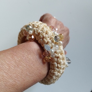 Brățară croșetată accesorizată cu cristale, Bijuterii, Brățări, Brățară împletită, brățară din fire, Croșetat, ARTYNOS