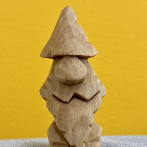Gnom din lemn de tei  sculptură decorativă handmade, Accessorii și unelte, Accesorii decorative, Figurine, Prelucrarea lemnului, Sculptură, ARTYNOS