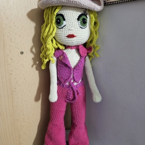 Papusa Barbie - Artynos.ro