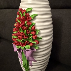 Vază cu decor flori modelate manual - Artynos.ro