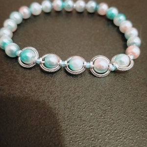 brățări Martisor din perle multicolore, Bijuterii, Brățări, Brățară cu mărgele, Confecționarea bijuteriilor, ARTYNOS