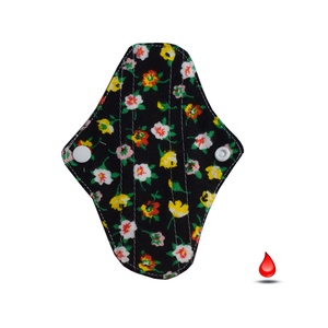 Absorbant intim lavabil din bumbac, zilnic, panty, floricele pe negru, 14 cm, 1 buc, Baie și Frumusețe, Accesorii de igienă intimă, Absorbant igienic, Cusătură, ARTYNOS